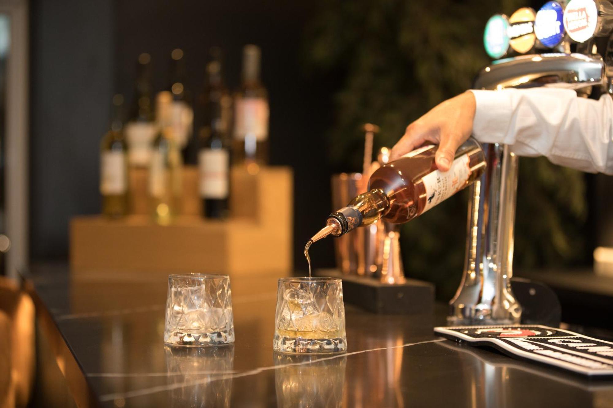 Park Inn By Radisson ボーンマス エクステリア 写真