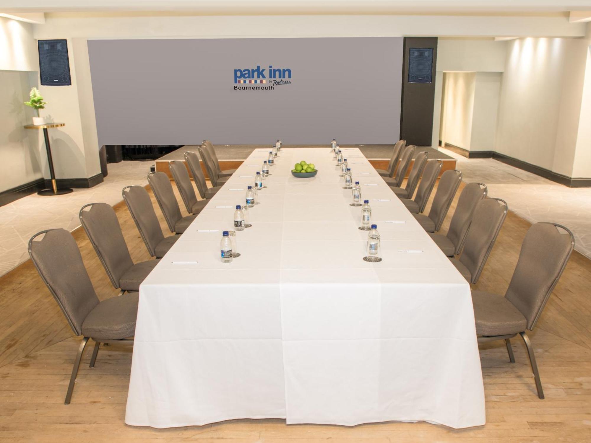 Park Inn By Radisson ボーンマス エクステリア 写真
